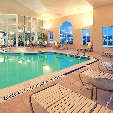 Holiday Inn Express Pittsburgh-Bridgeville By Ihg Exterior foto