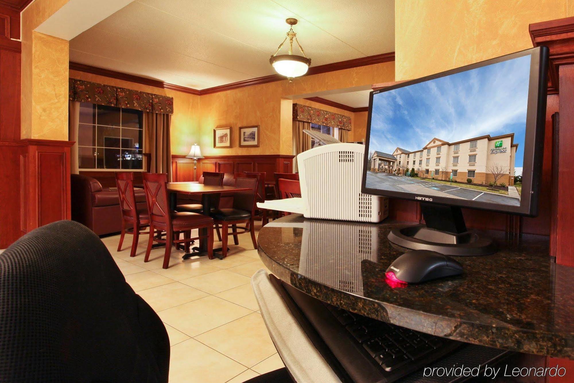 Holiday Inn Express Pittsburgh-Bridgeville By Ihg Exterior foto